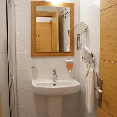 Hotel Siriusmi *
