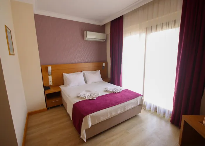 酒店 Siriusmi Çeşme